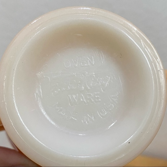 Vintage 1950’s Fire King Peach Lusterware Laurel Wreath Sugar & Creamer Set - Picture 9 of 10